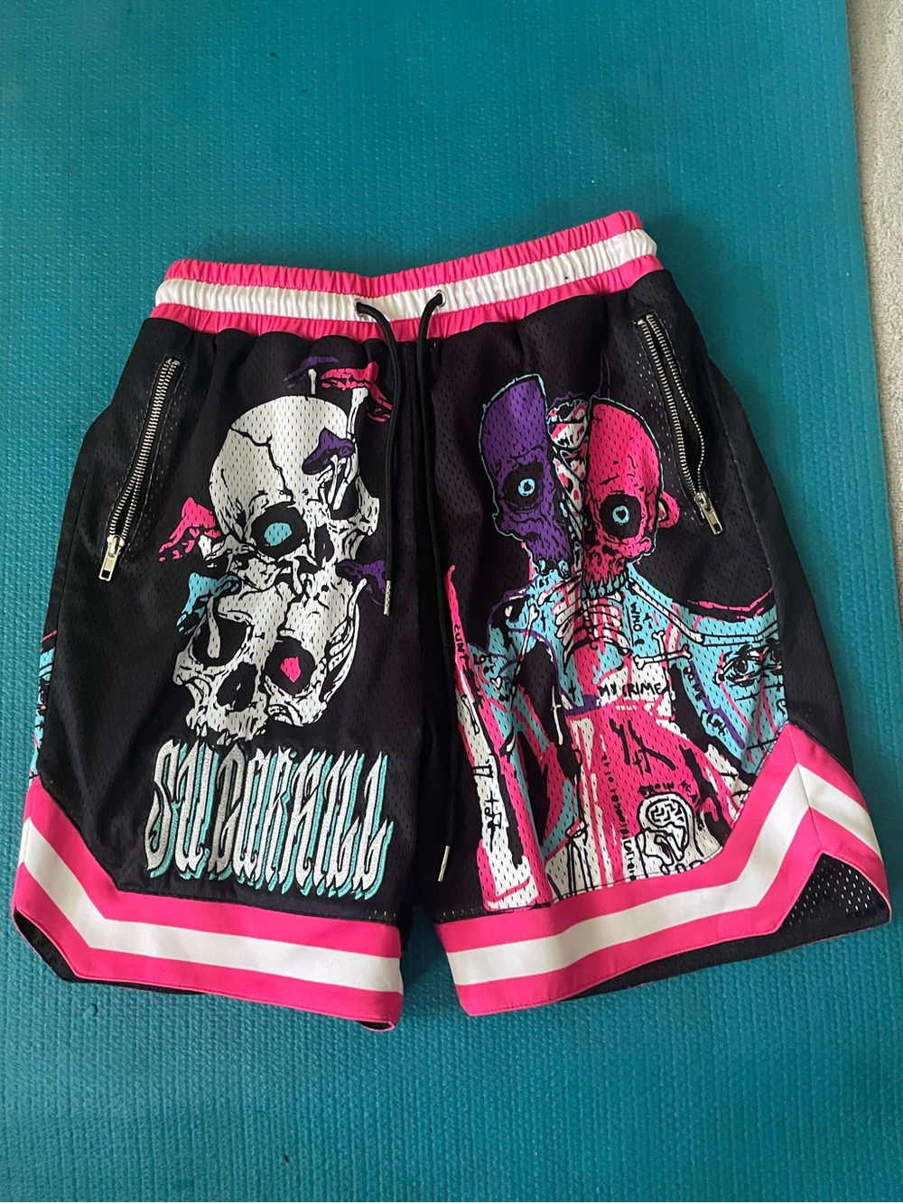 Men’s Vibrant Graffiti Sugarhill Skullface Shorts // Sz S